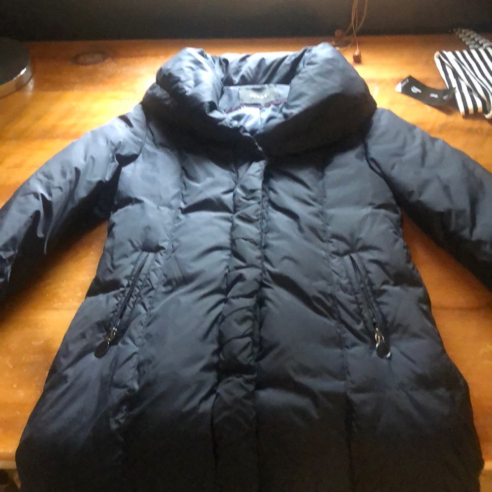 TAHARI down filled winter coat